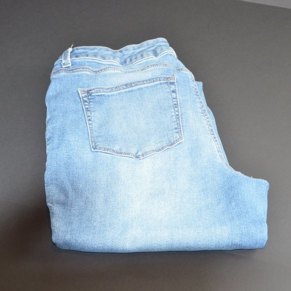 Maurices Size Large Regular Jeans - Picture 1 of 10